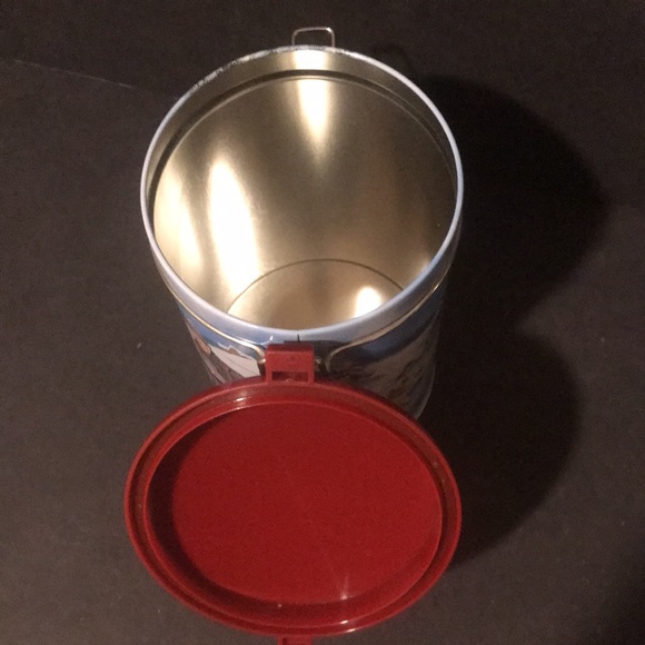 Tim Hortons “Skating Pond” Limited Edition Collector Series #003 Tin Canister - Picture 7 of 7